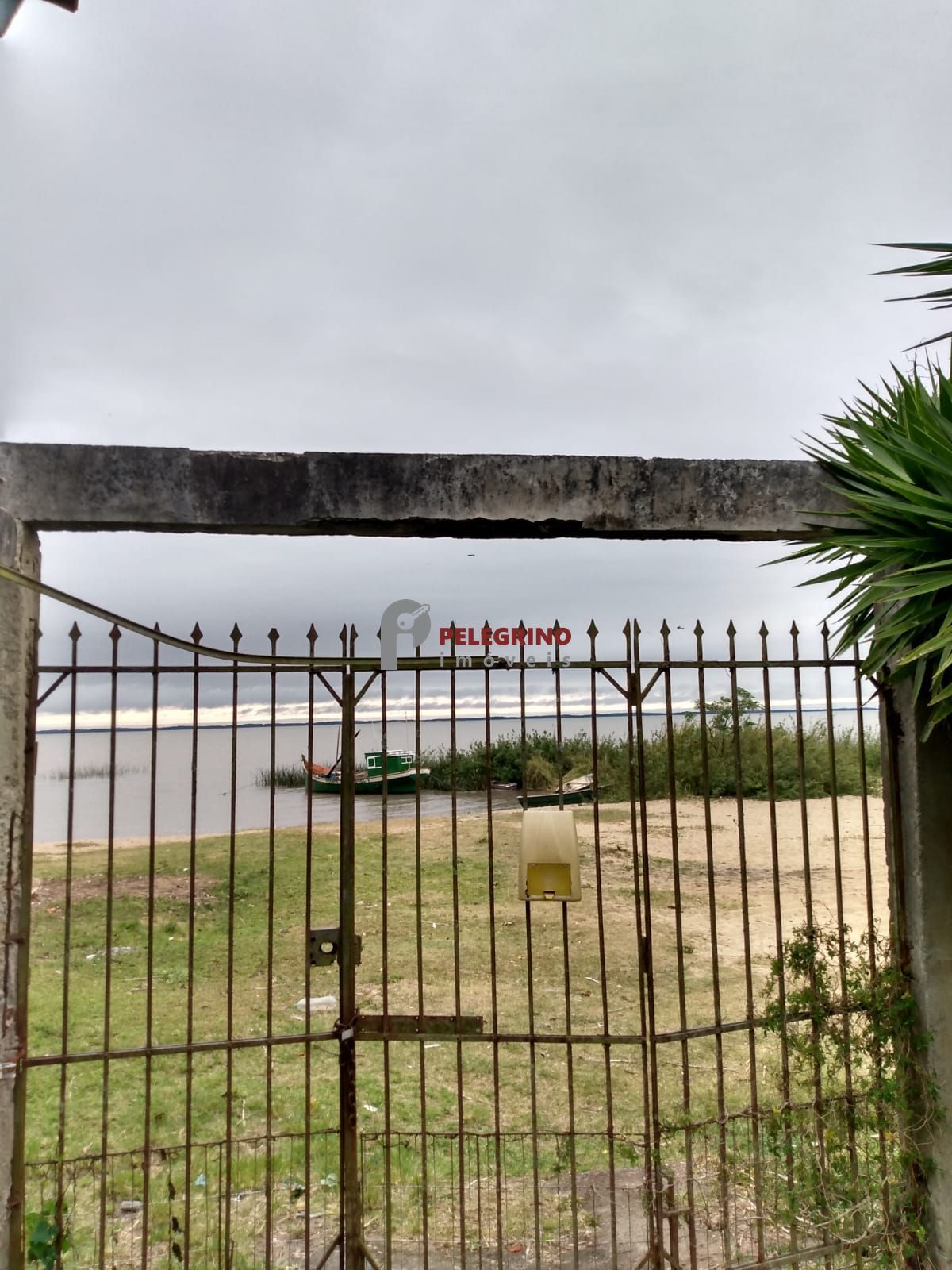 Pelegrino imóveis vende casa no balneário rebello
