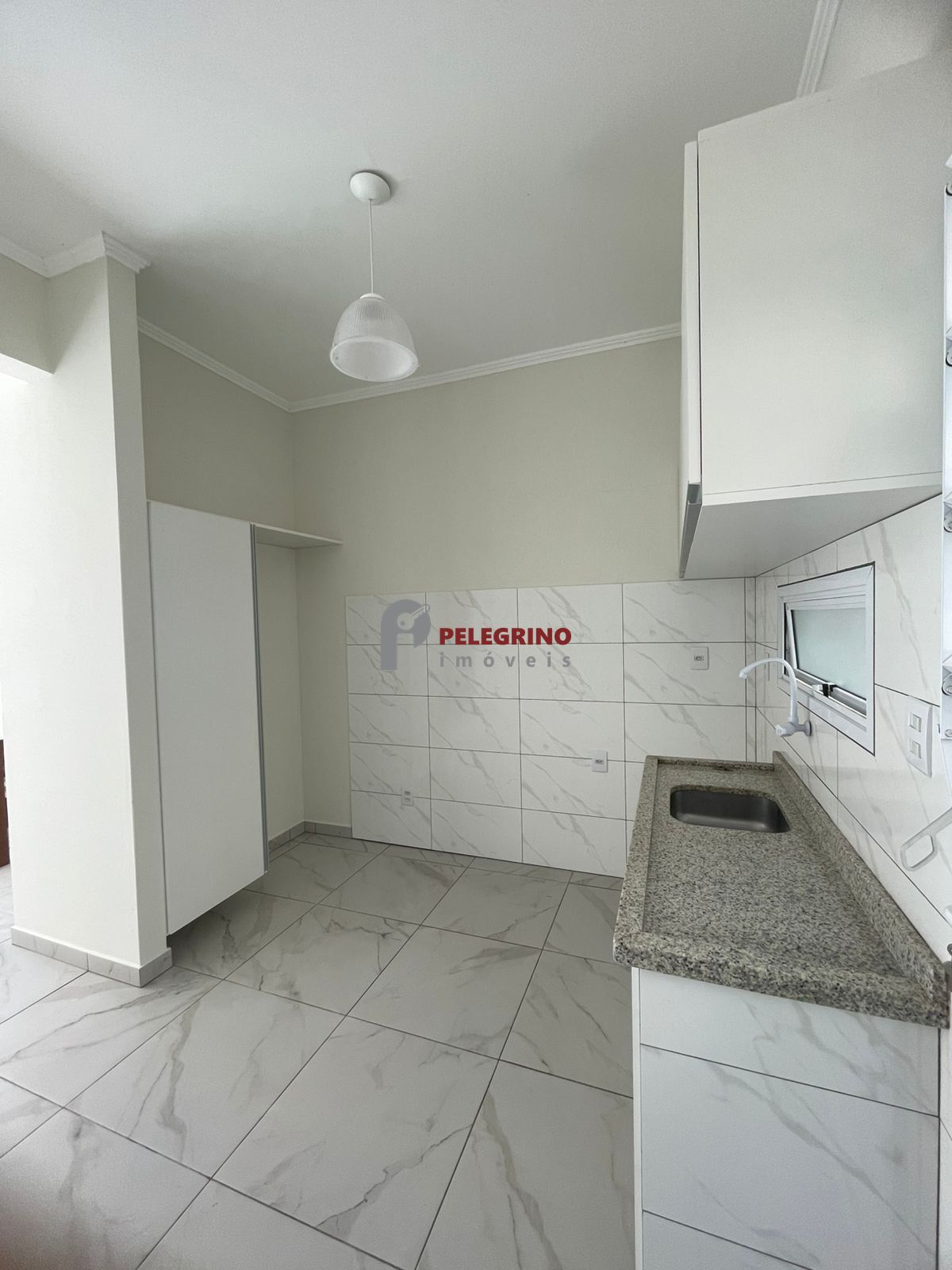 Pelegrino imóveis aluga casa de condomínio no pontal - foto 10