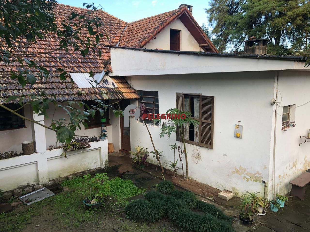 Pelegrino imóveis vende casa em sertão santana
