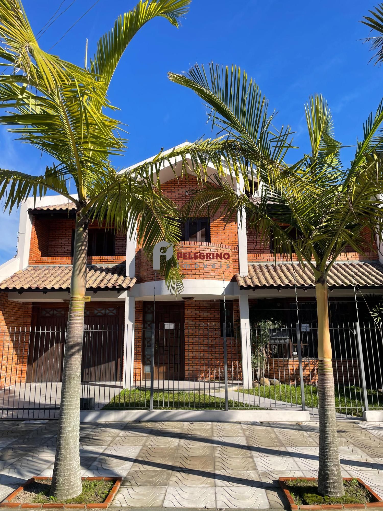 Pelegrino Imóveis vende casa no centro em Tapes