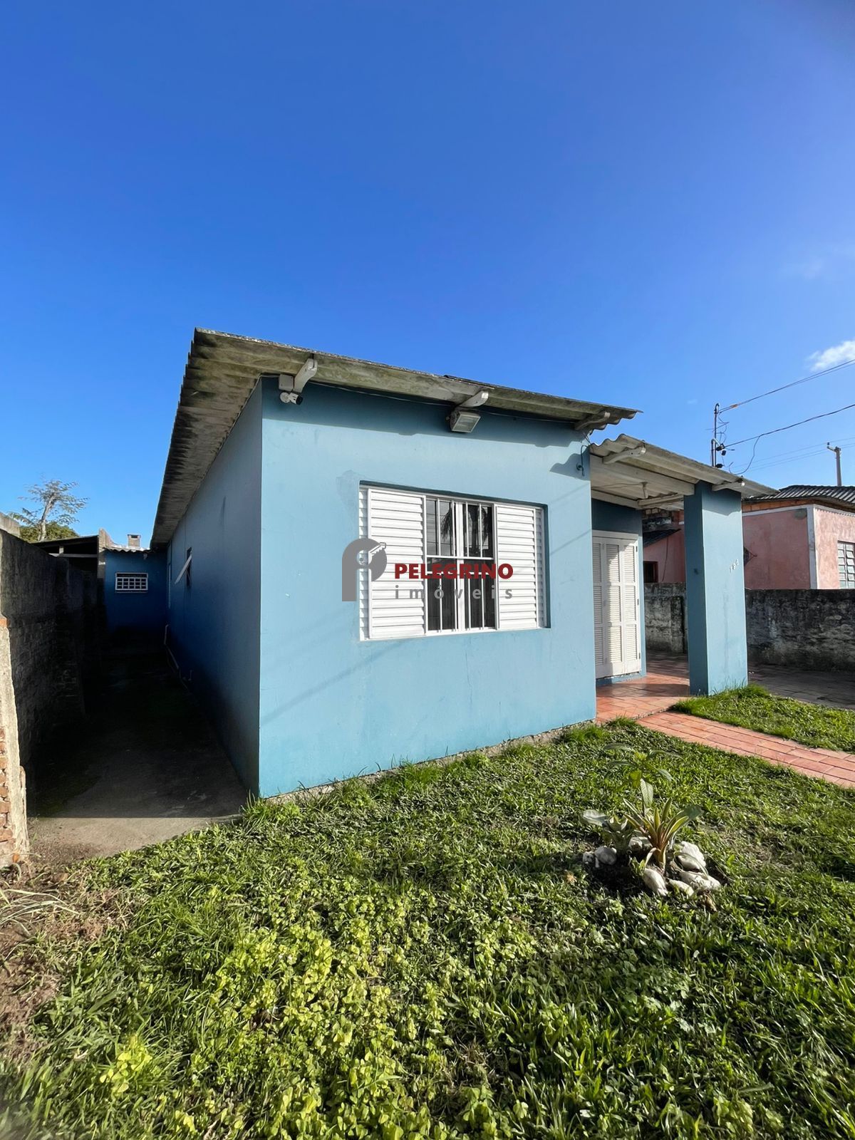 Pelegrino imóveis vende casa no centro de tapes