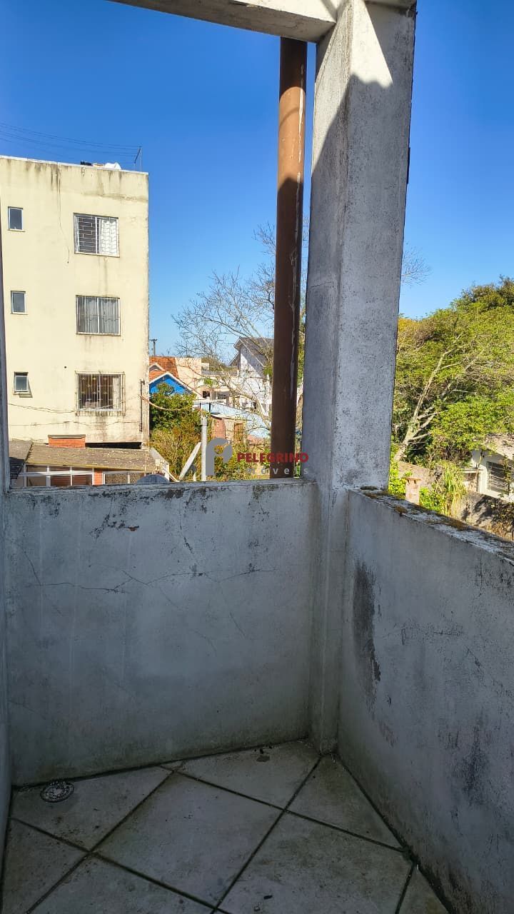 Pelegrino imóveis aluga apartamento no centro de tapes