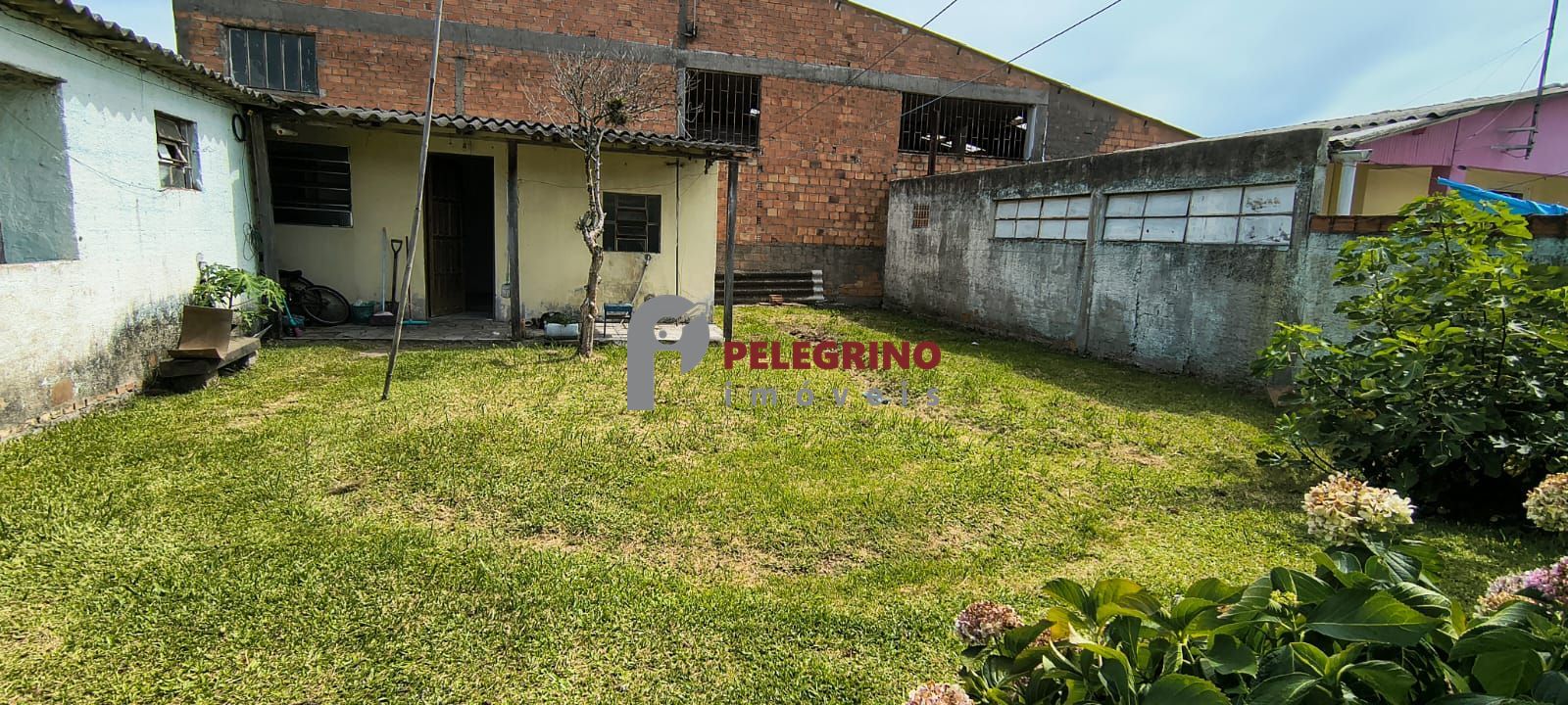 Pelegrino Imóveis vende casa no centro de Tapes