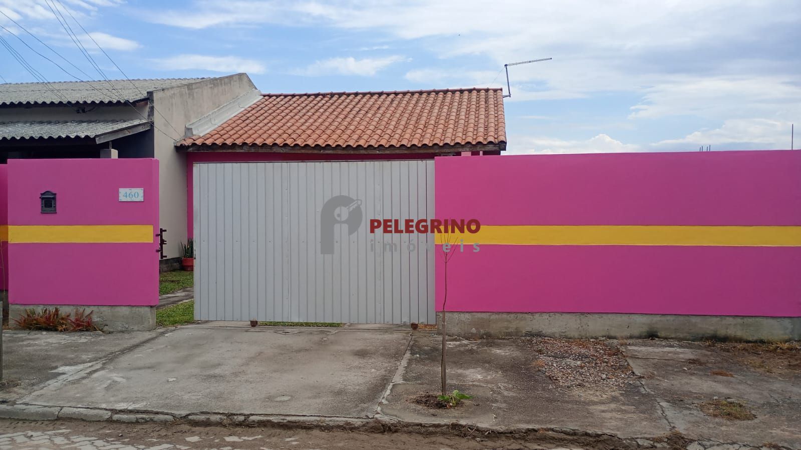 Pelegrino imóveis vende casa no pontal em tapes