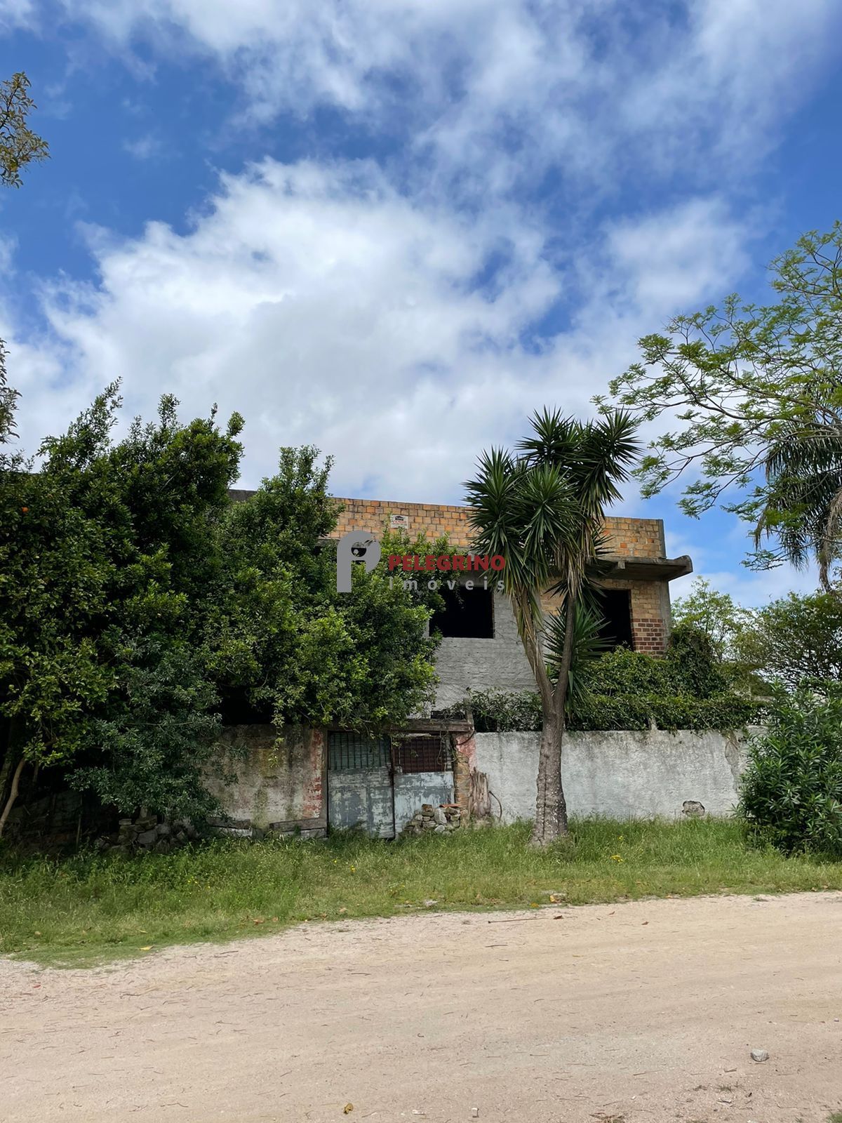 Pelegrino Imóveis vende casa no centro