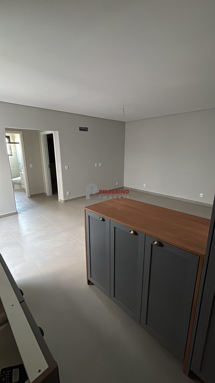 Pelegrino imóveis vende apartamento no centro de tapes