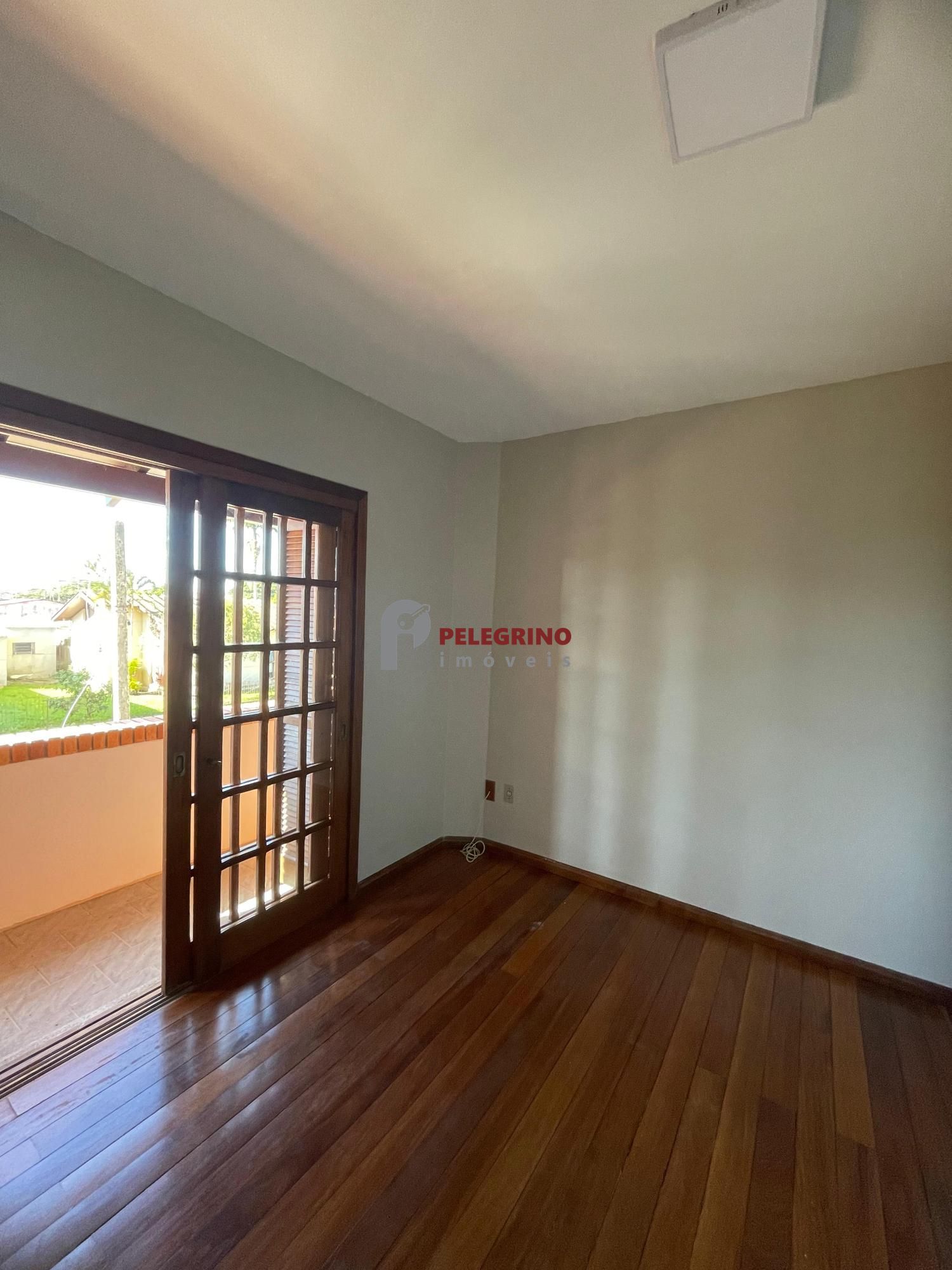 Pelegrino Imóveis vende casa no centro em Tapes