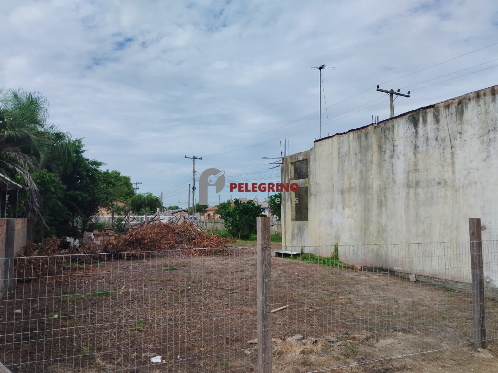 Pelegrino imóveis vende prédio na avenida assis brasil em ta