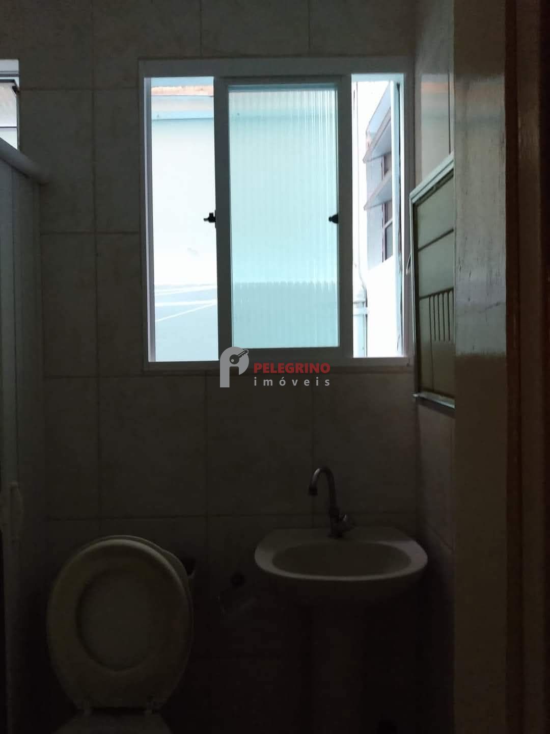 Pelegrino imóveis vende apartamento no centro de tapes