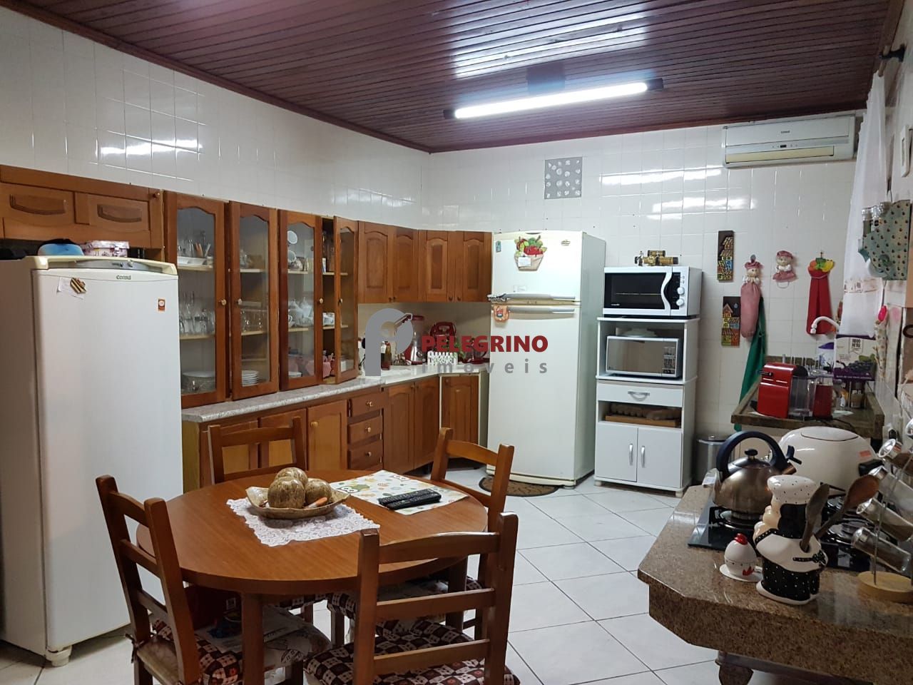 Pelegrino Imóveis vende ótima residência no Centro de Tapes