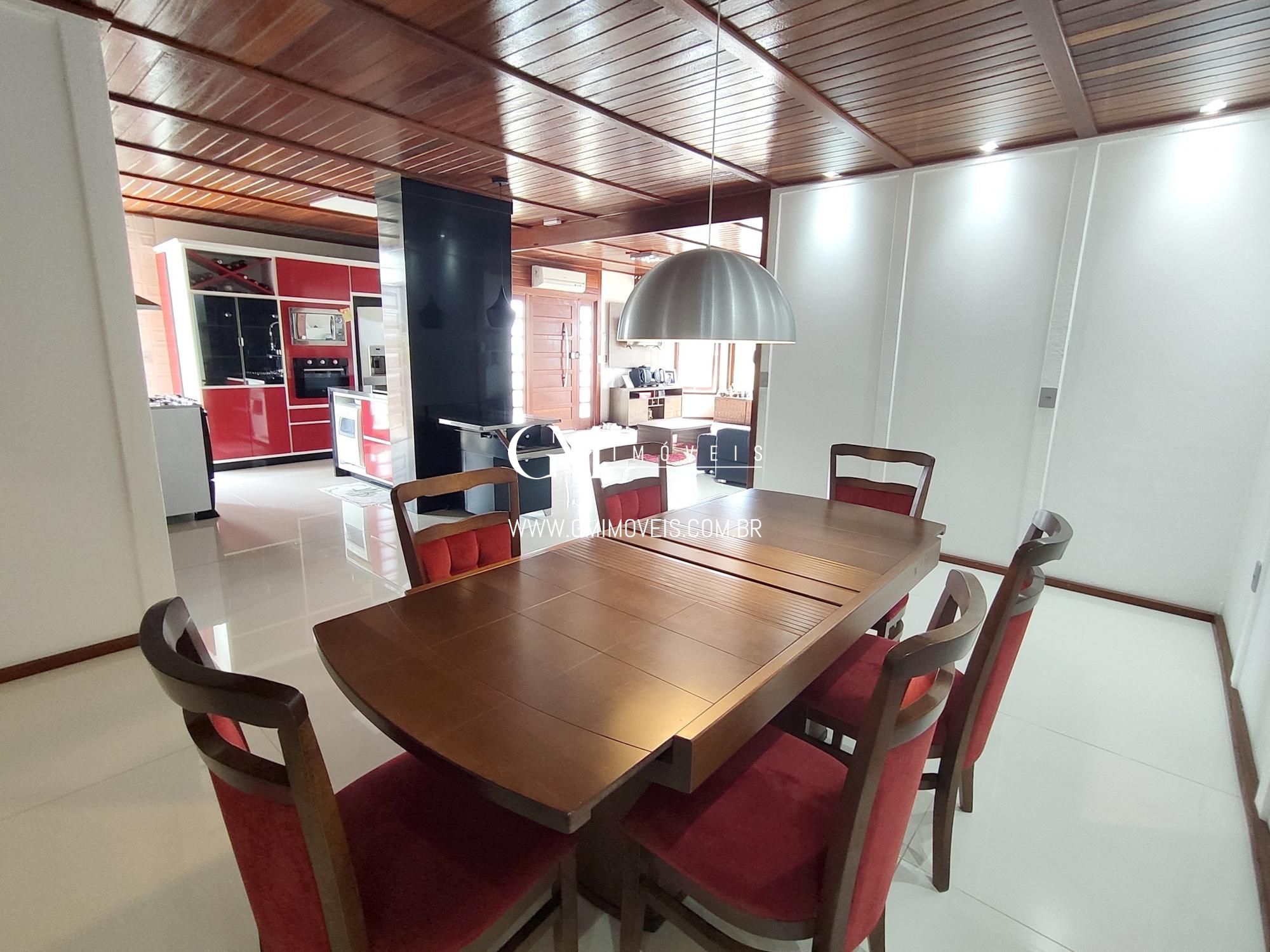 Casa à venda com 2 quartos, 128m² - Foto 9