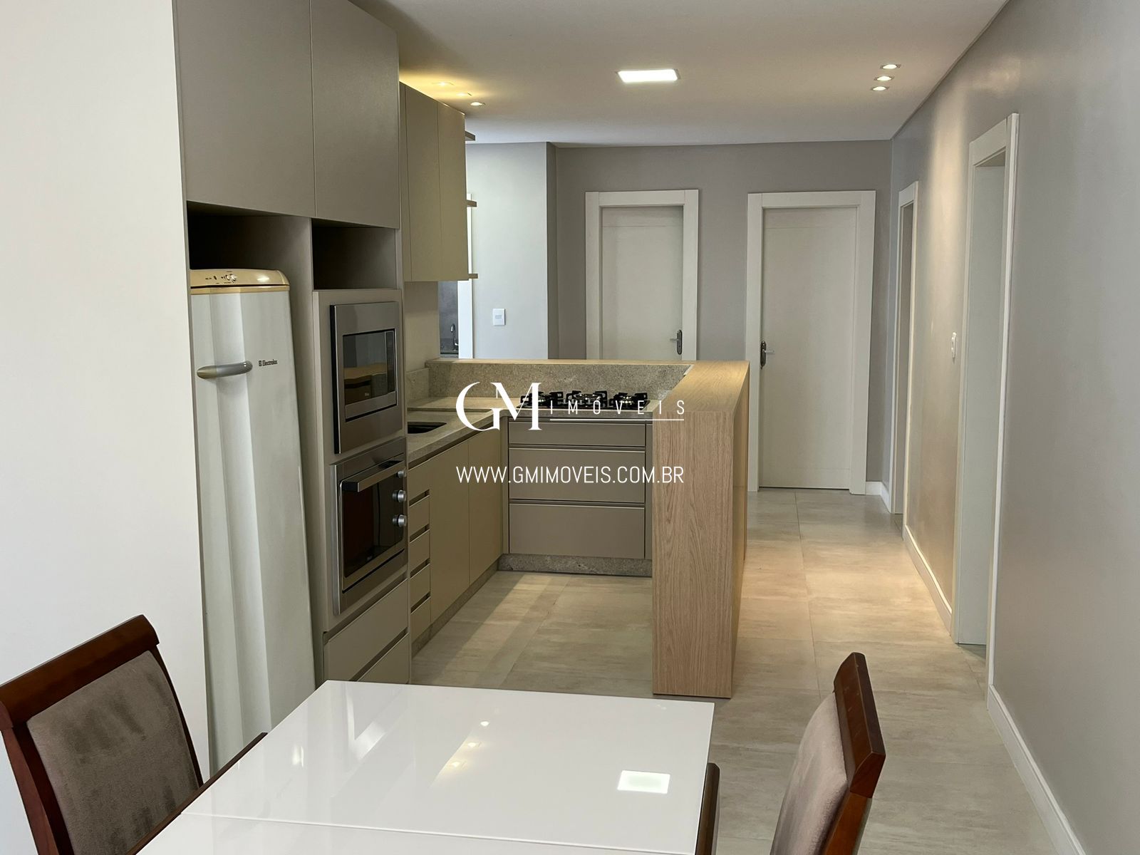 Apartamento, 3 quartos, 130 m² - Foto 4