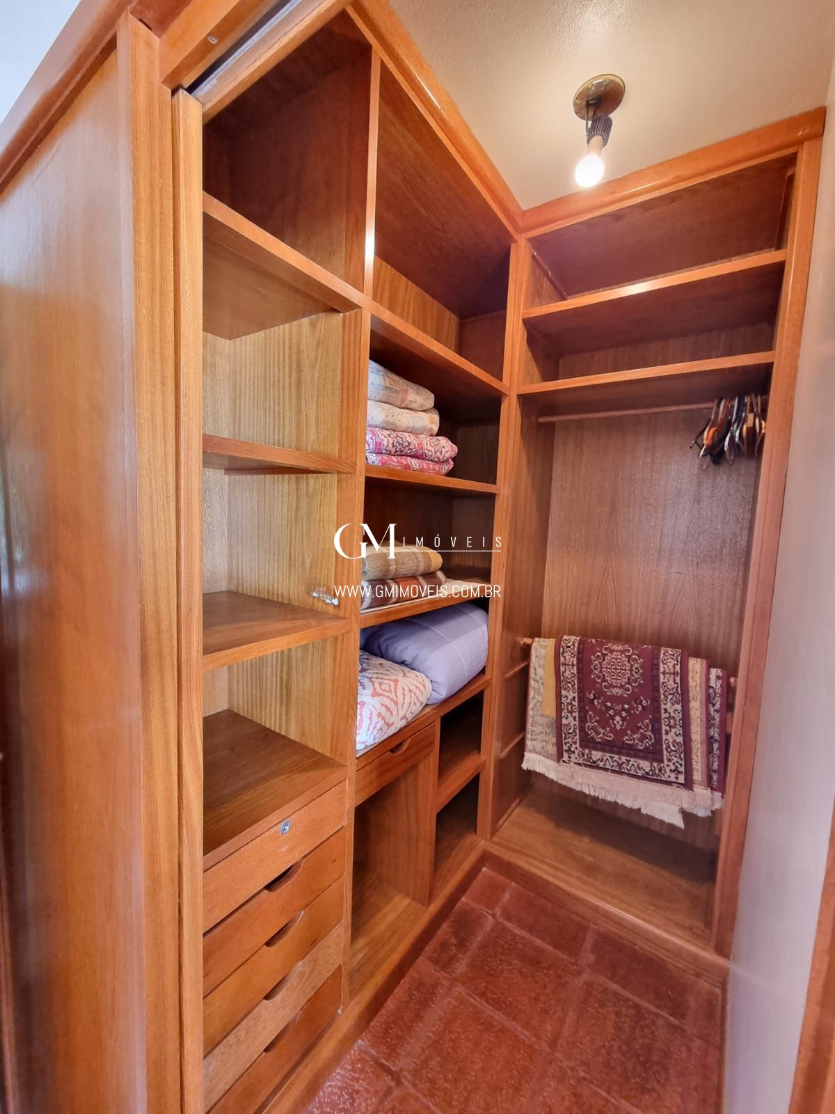 Apartamento à venda com 3 quartos, 150m² - Foto 18