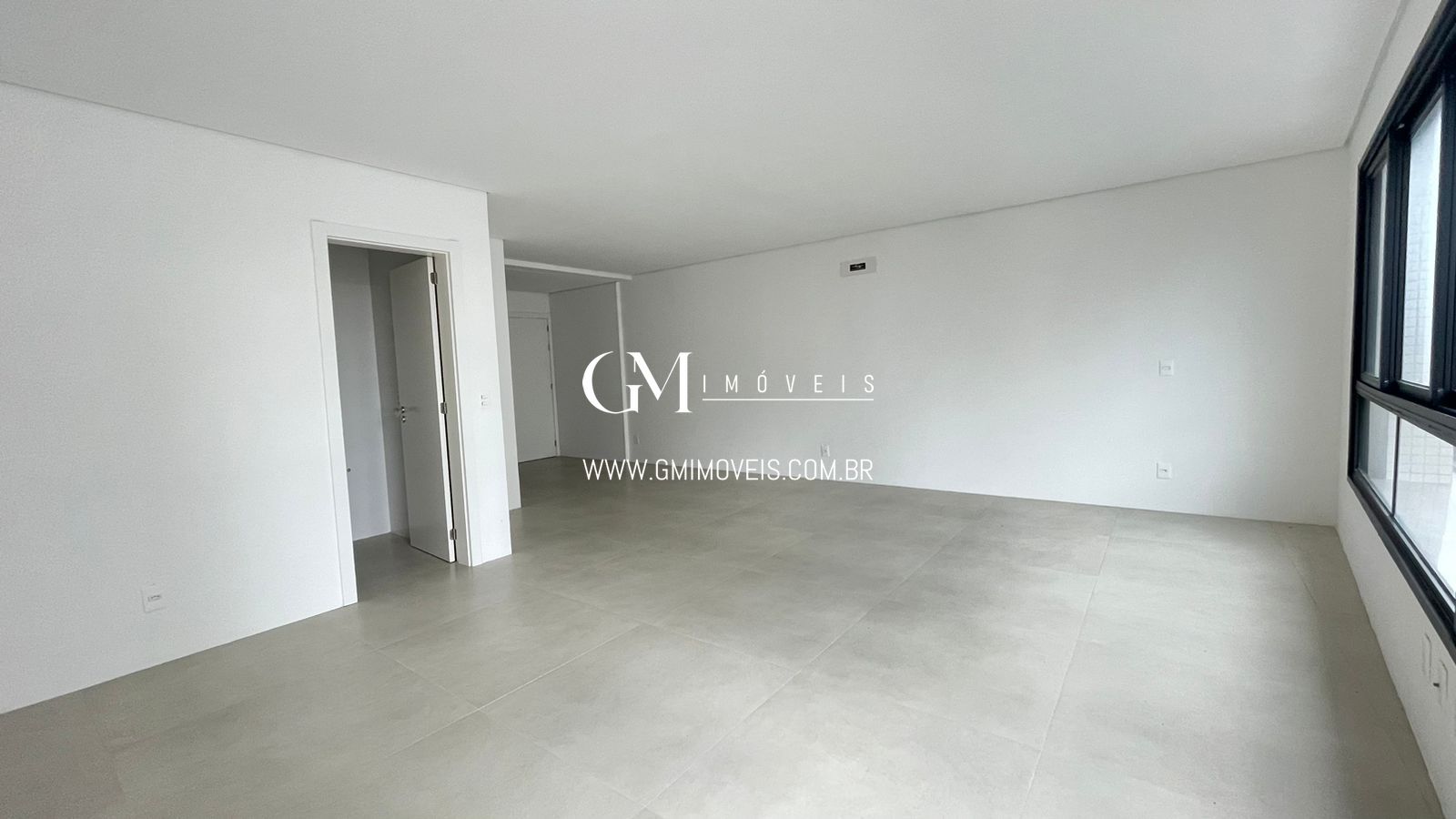 Apartamento à venda com 1 quarto, 53m² - Foto 1