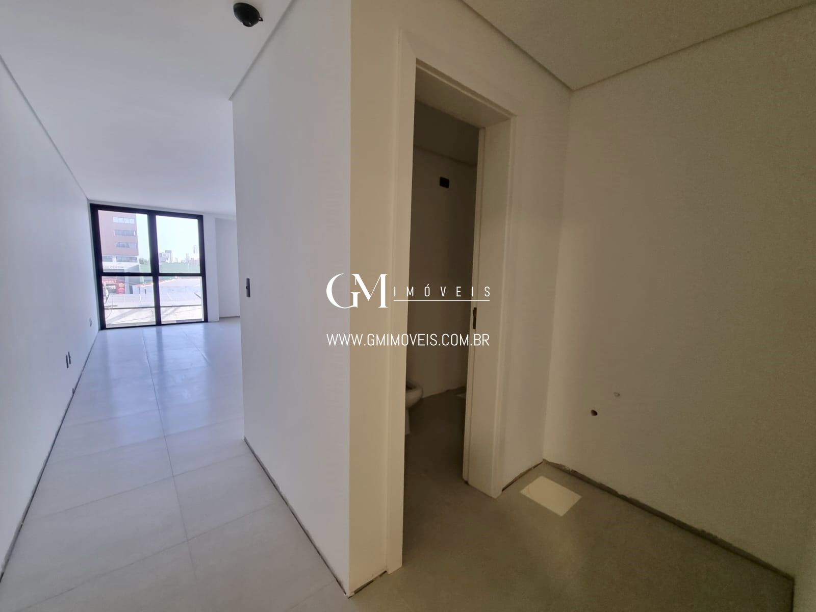 Conjunto Comercial-Sala à venda com 1 quarto, 33m² - Foto 3