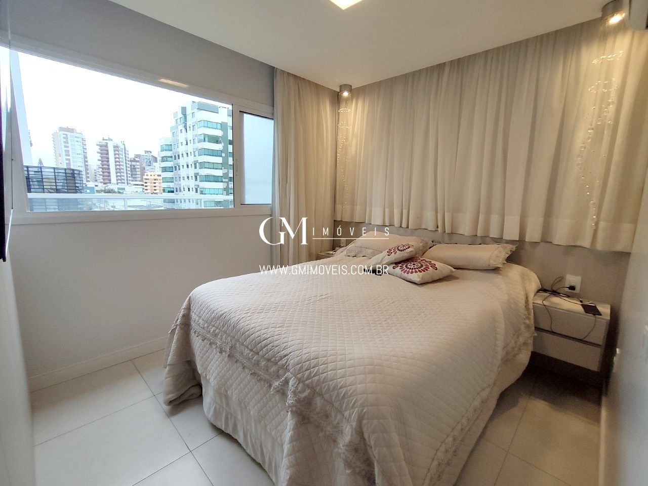 Apartamento à venda com 3 quartos, 105m² - Foto 13