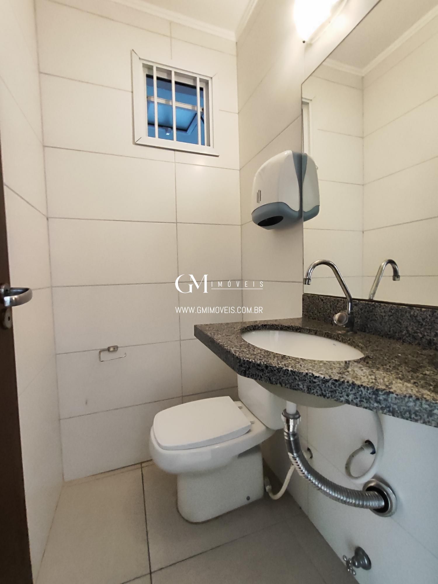 Conjunto Comercial-Sala à venda com 6 quartos, 180m² - Foto 23