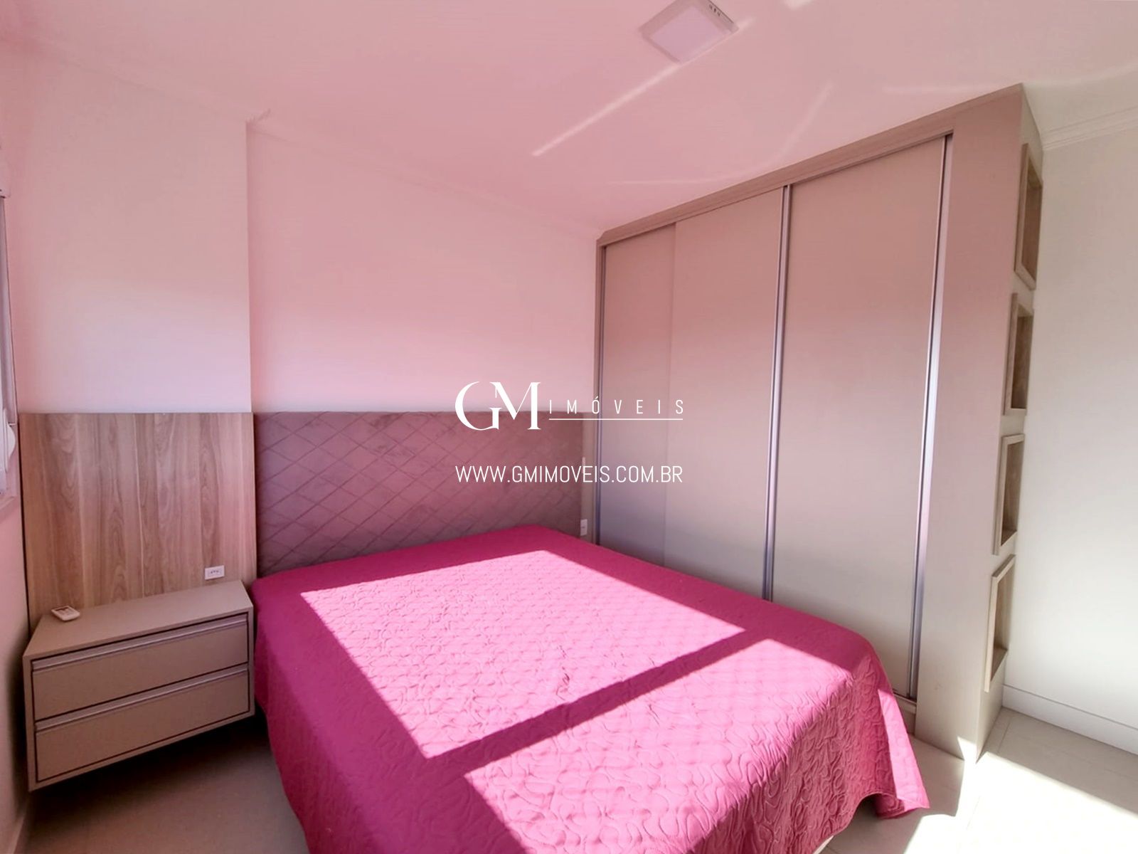 Apartamento à venda com 2 quartos, 73m² - Foto 12