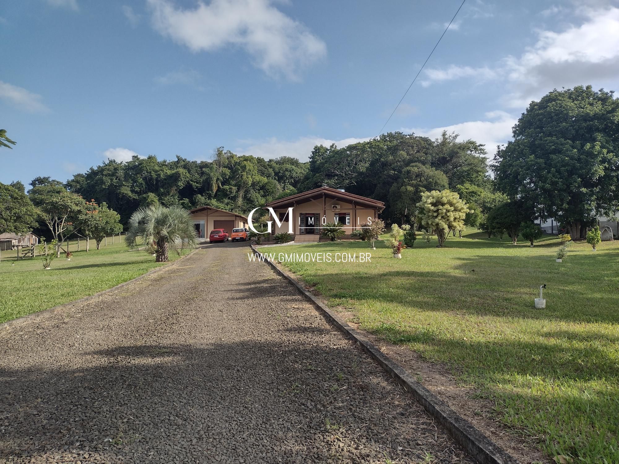 Sítio à venda com 2 quartos, 110000000m² - Foto 6