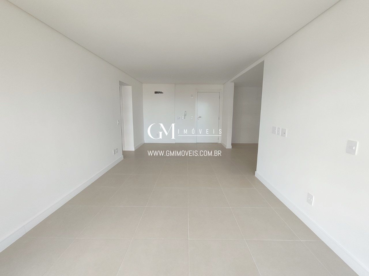 Apartamento à venda com 2 quartos, 78m² - Foto 10