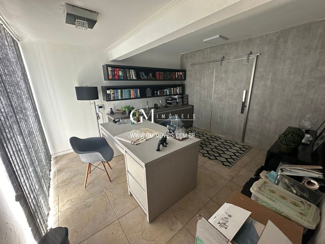 Casa à venda com 5 quartos, 350m² - Foto 25