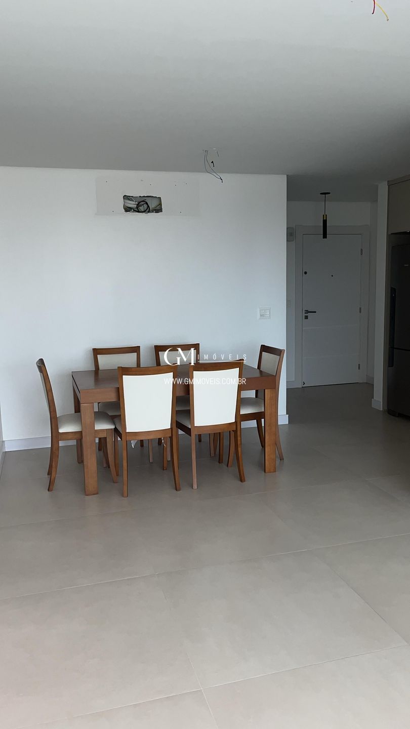 Apartamento à venda com 3 quartos, 94m² - Foto 3