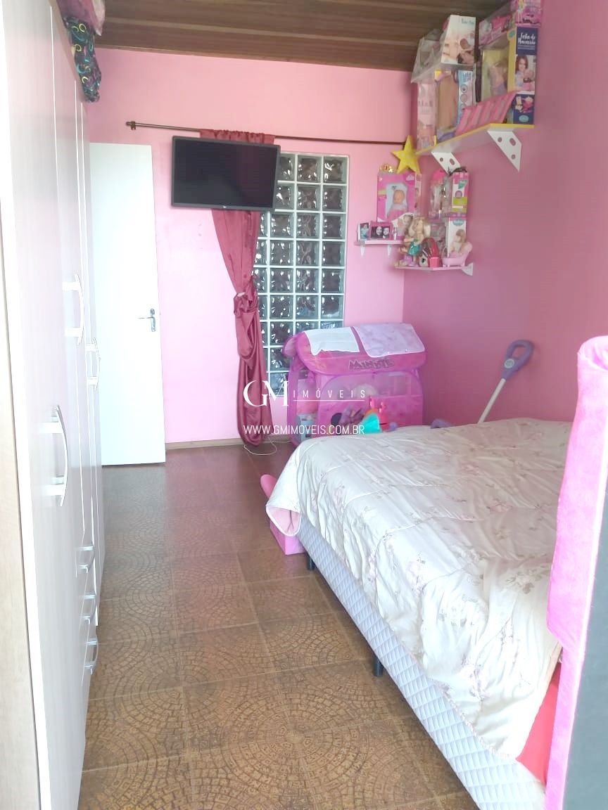 Casa à venda com 5 quartos, 170m² - Foto 8