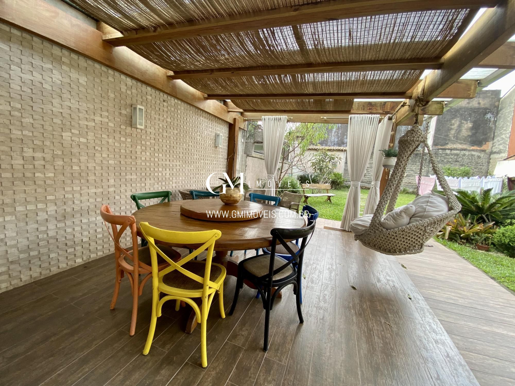 Casa à venda com 3 quartos, 240m² - Foto 20