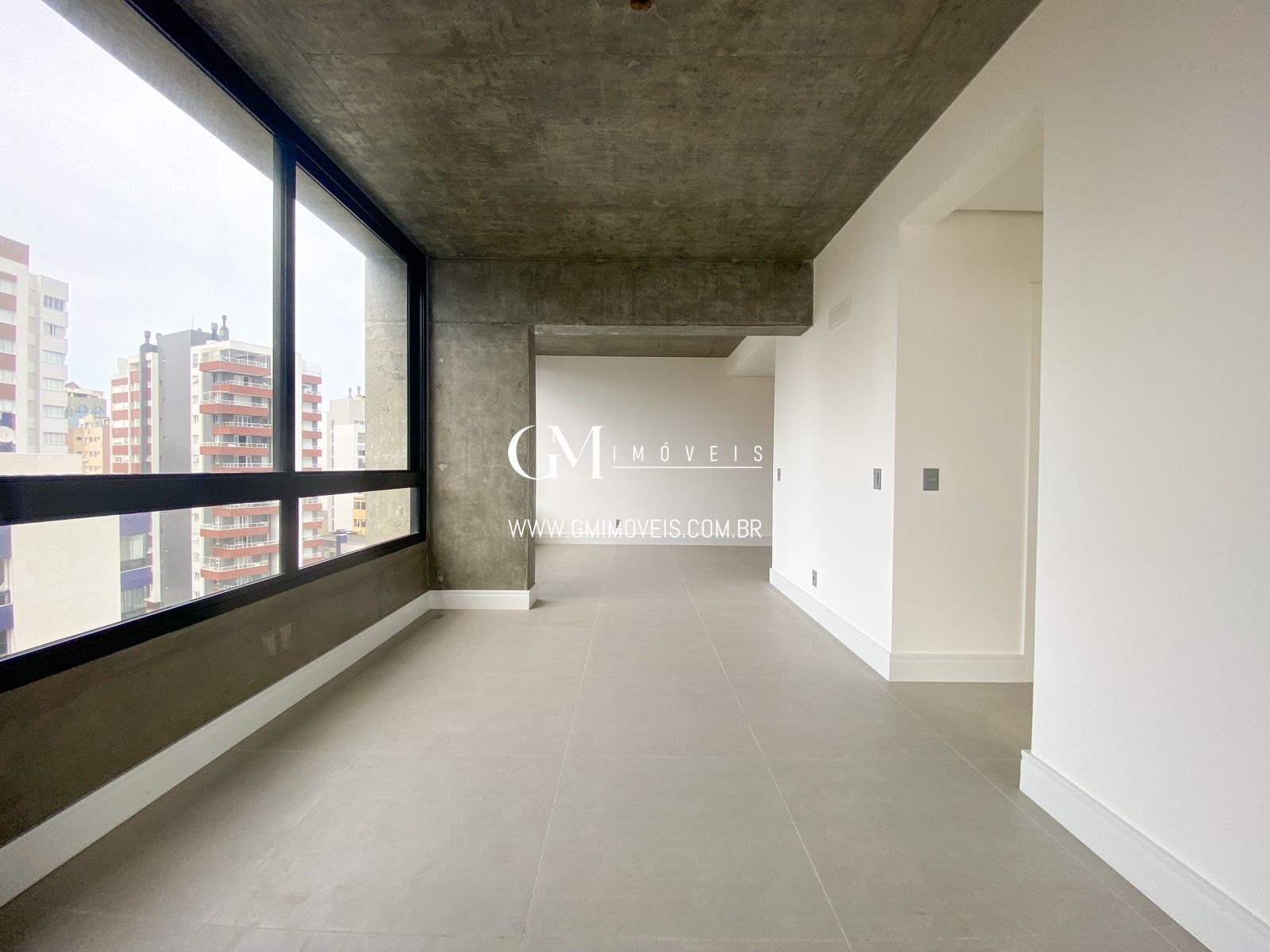 Apartamento à venda com 2 quartos, 91m² - Foto 15