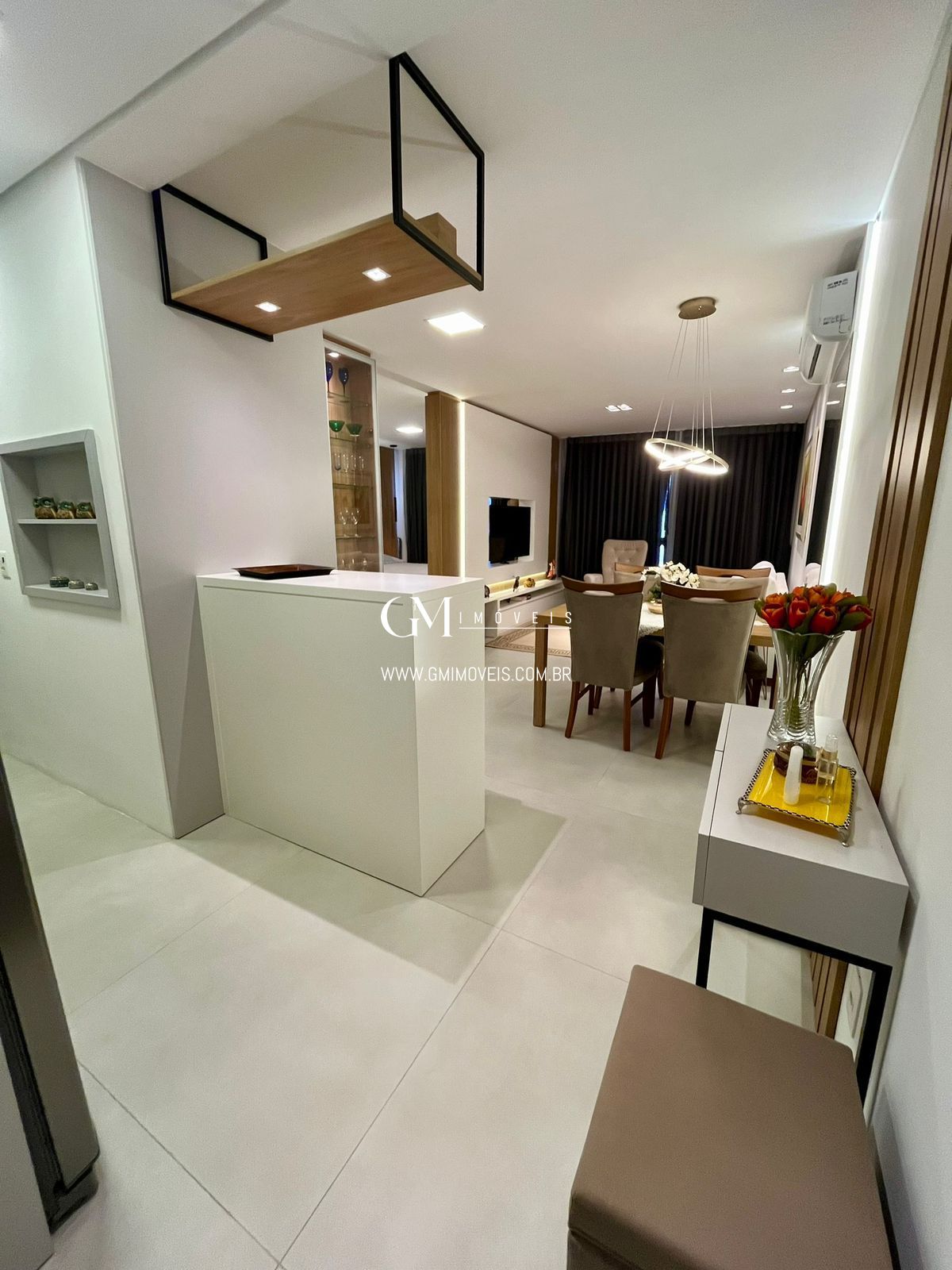 Apartamento à venda com 1 quarto, 53m² - Foto 7