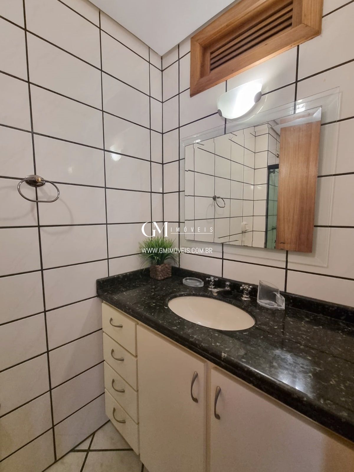 Apartamento à venda com 3 quartos, 83m² - Foto 15