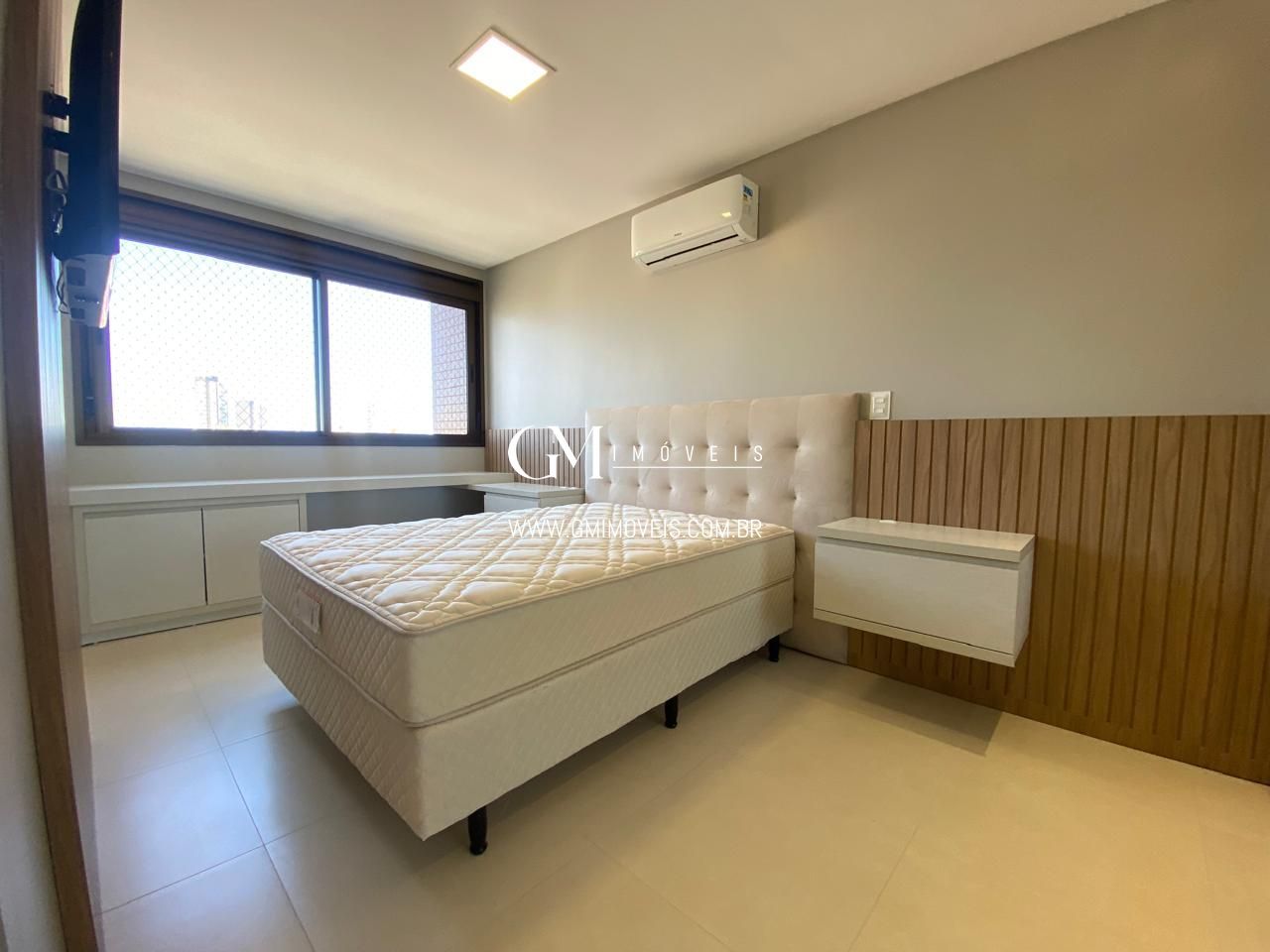 Apartamento à venda com 2 quartos, 64m² - Foto 19