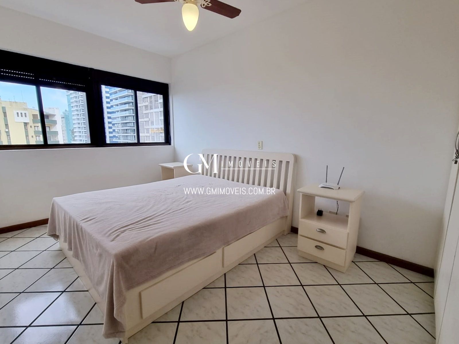 Apartamento à venda com 3 quartos, 83m² - Foto 18