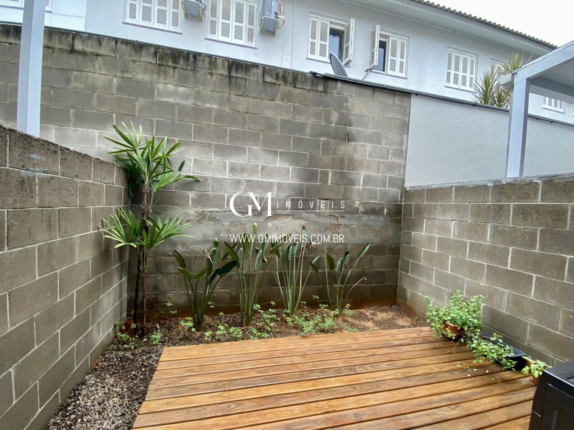 Casa à venda com 2 quartos, 53m² - Foto 13