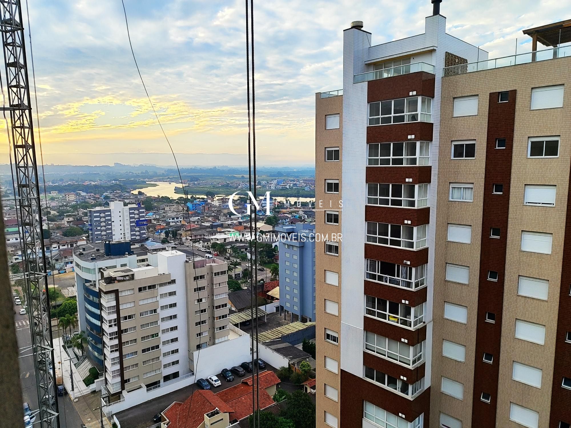 Apartamento à venda com 2 quartos, 100m² - Foto 11