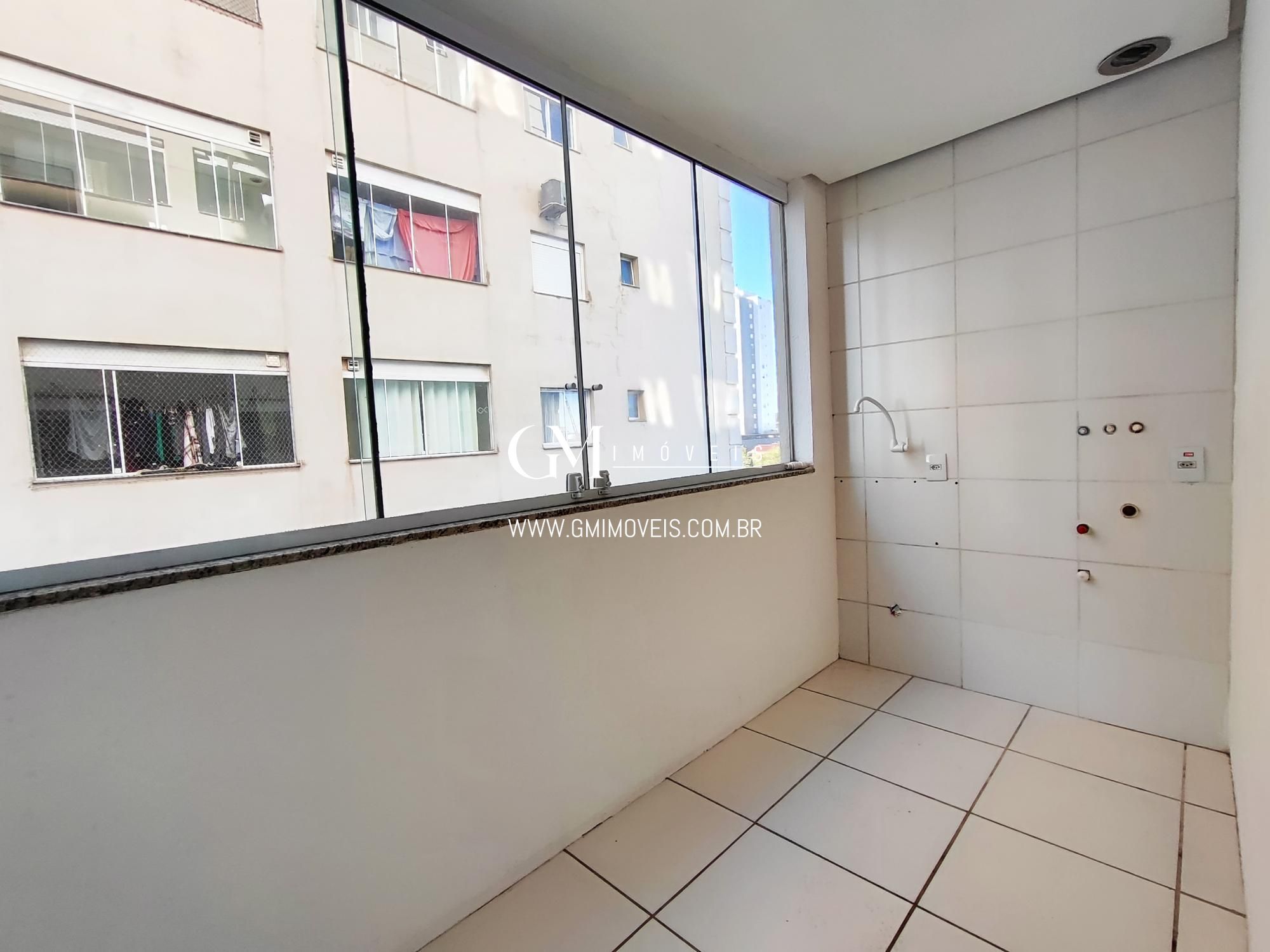 Apartamento à venda com 2 quartos, 65m² - Foto 23