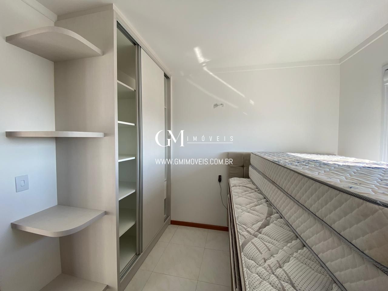 Apartamento à venda com 2 quartos, 87m² - Foto 13