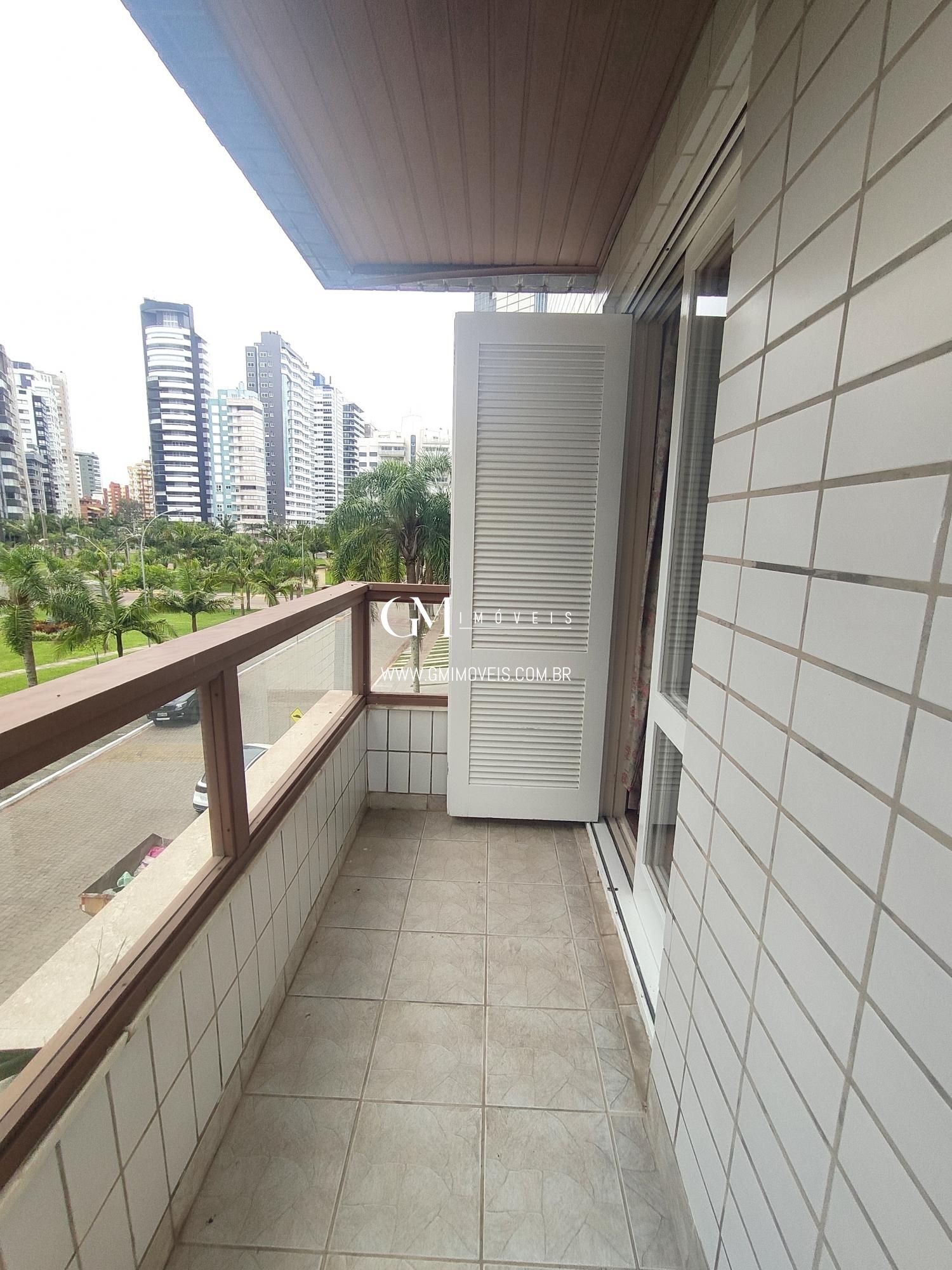 Apartamento à venda com 3 quartos, 150m² - Foto 15