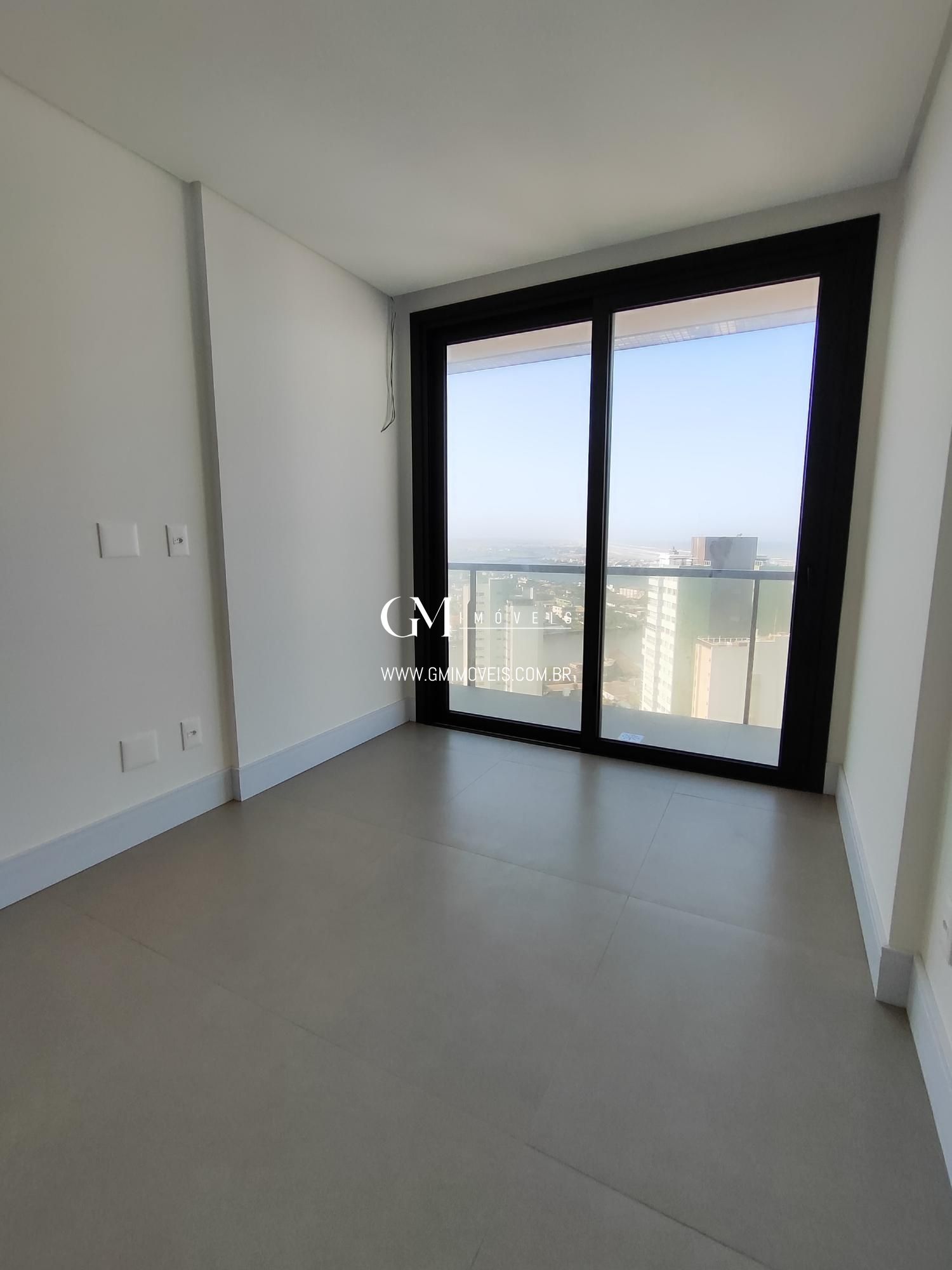 Apartamento à venda com 3 quartos, 114m² - Foto 21