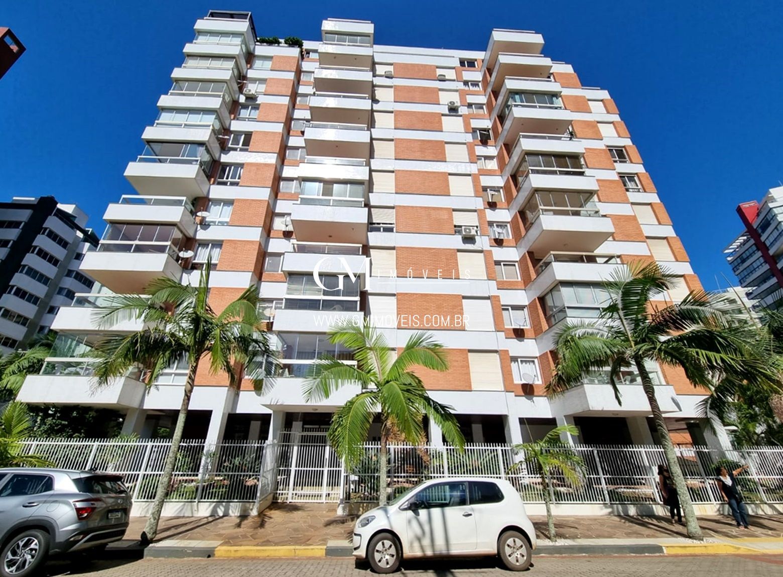 Cobertura à venda com 3 quartos, 180m² - Foto 2