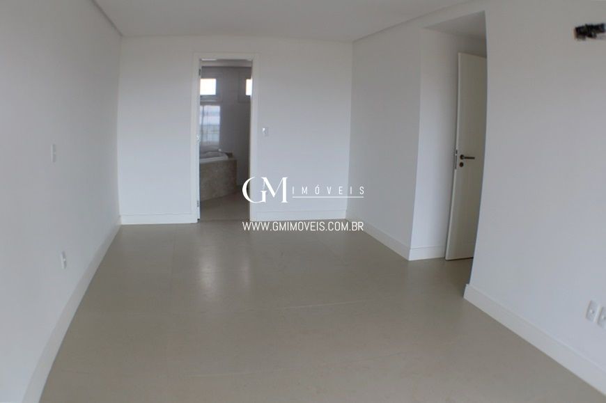 Apartamento à venda com 4 quartos, 230m² - Foto 15