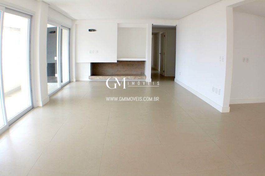 Apartamento à venda com 4 quartos, 230m² - Foto 2