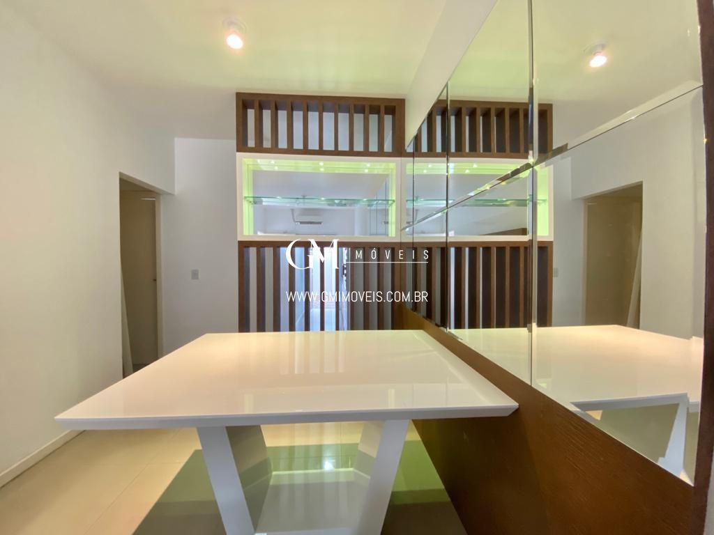 Casa à venda com 2 quartos, 90m² - Foto 9