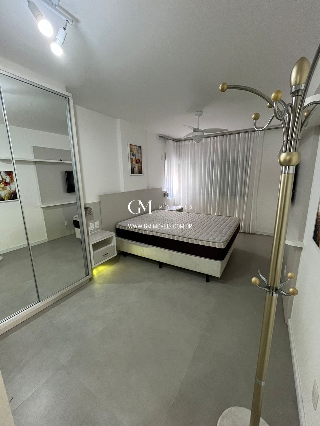 Apartamento à venda com 3 quartos, 126m² - Foto 4