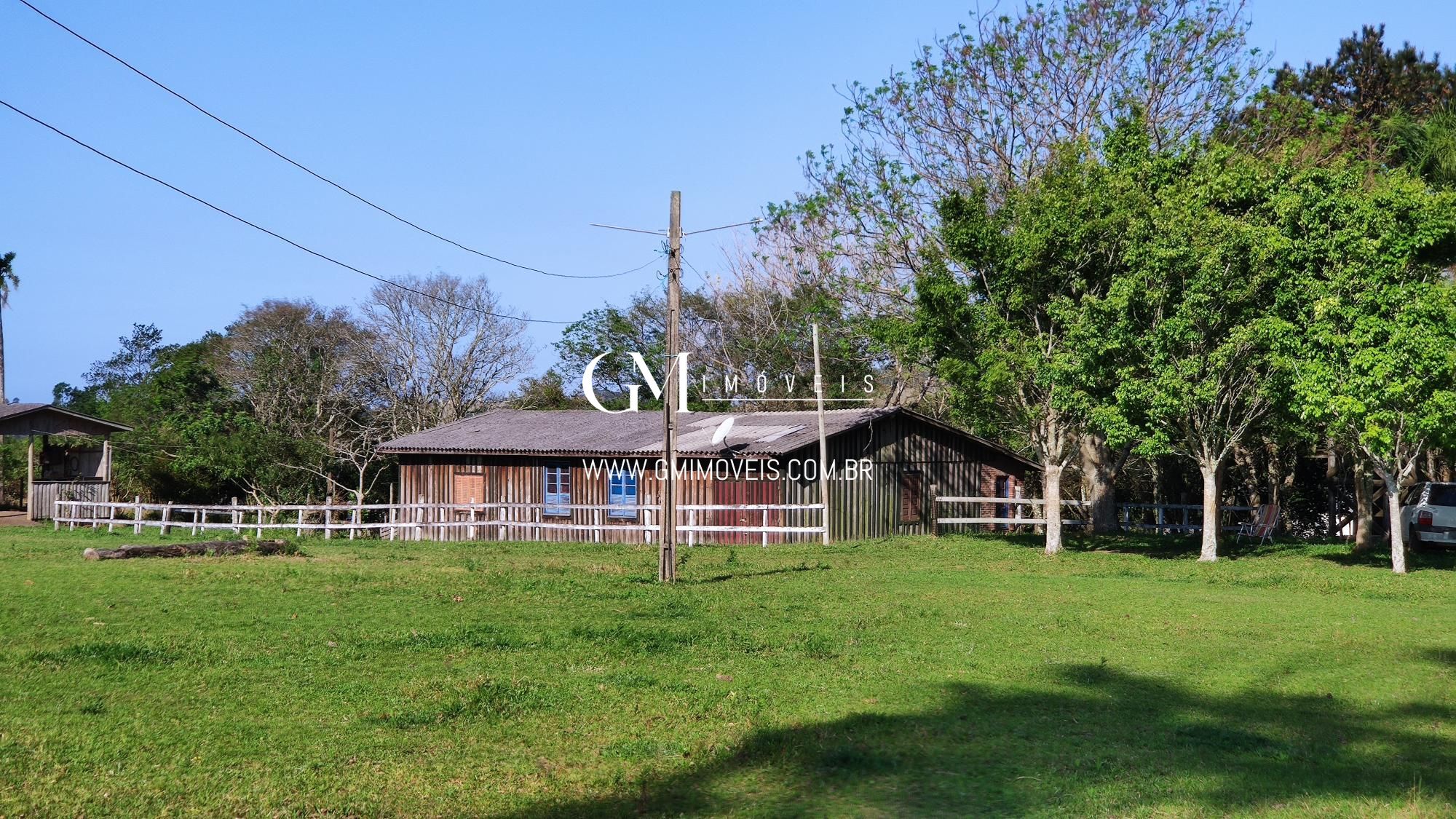 Fazenda à venda com 1 quarto, 240m² - Foto 18