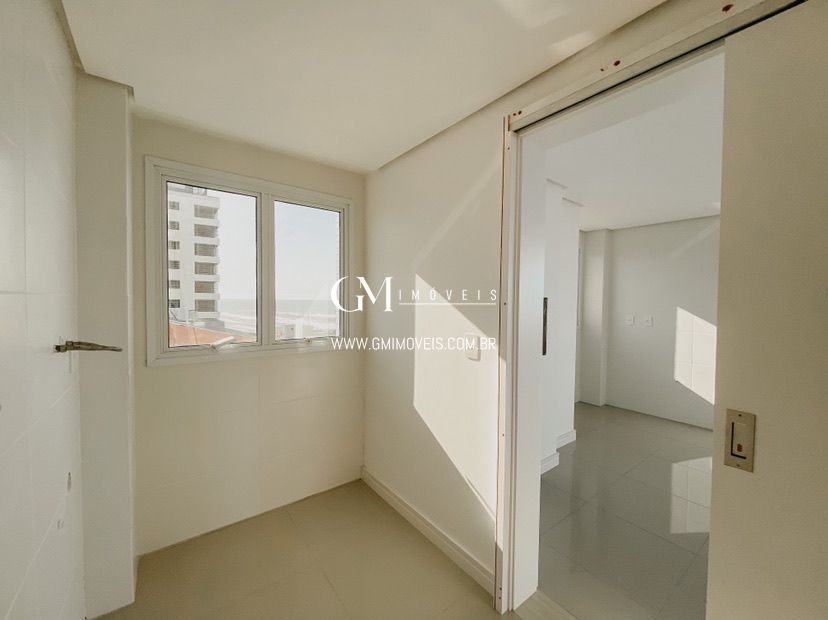 Apartamento à venda com 3 quartos, 202m² - Foto 18