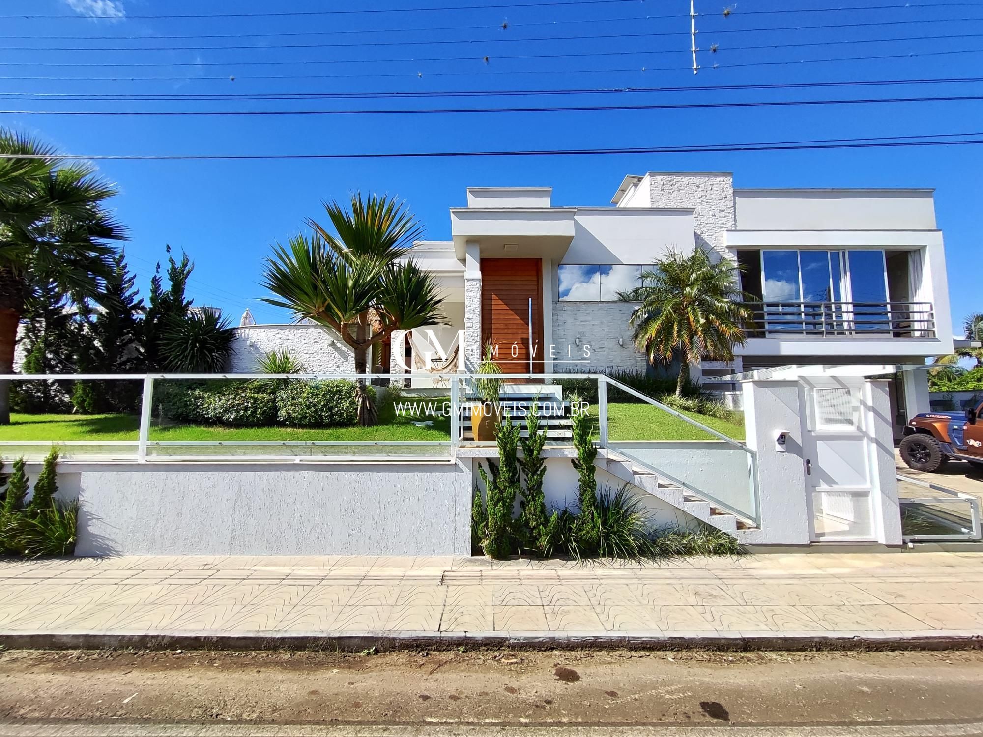 Casa à venda com 3 quartos, 410m² - Foto 1