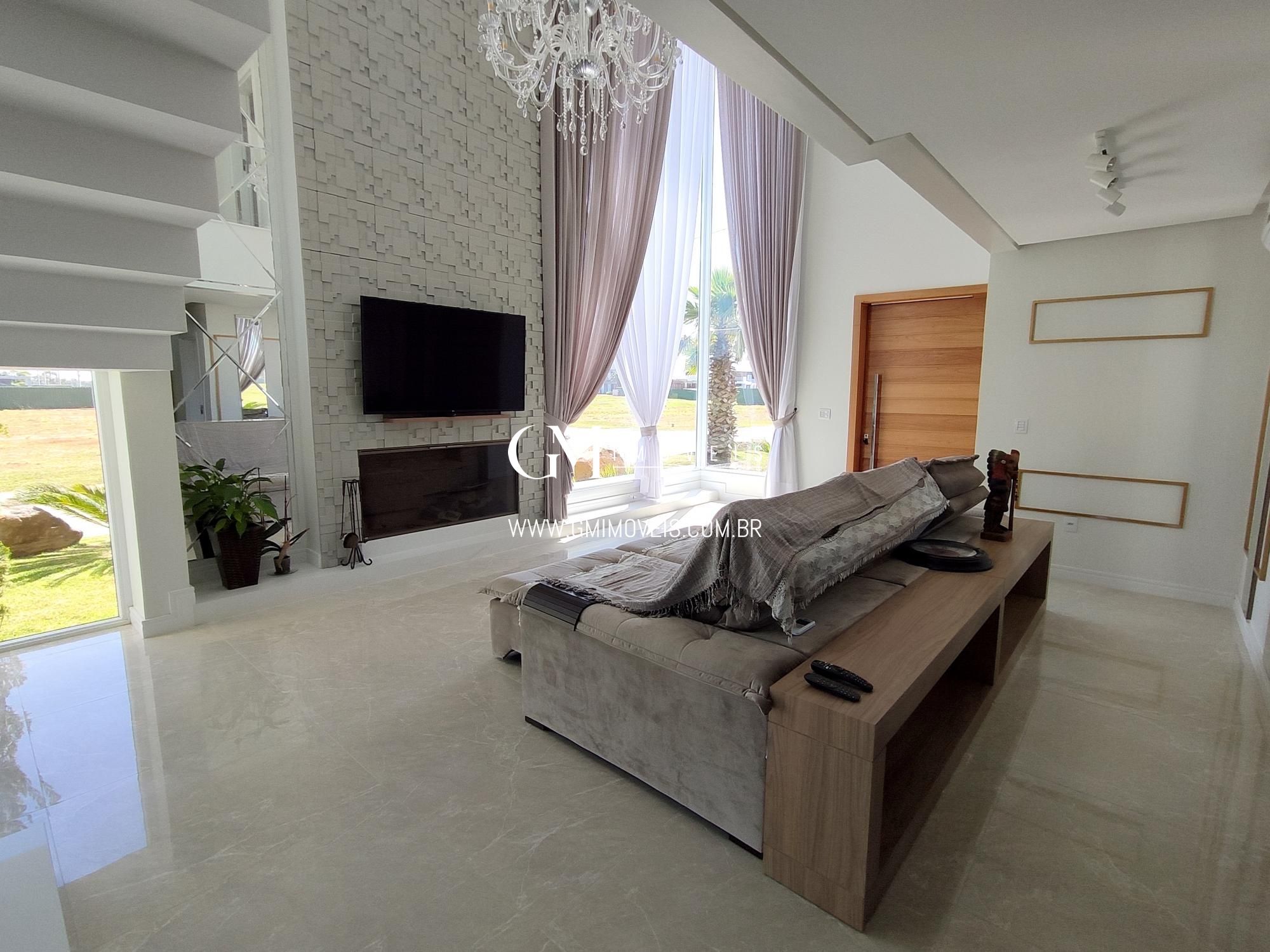 Casa de Condomínio, 4 quartos - Foto 1