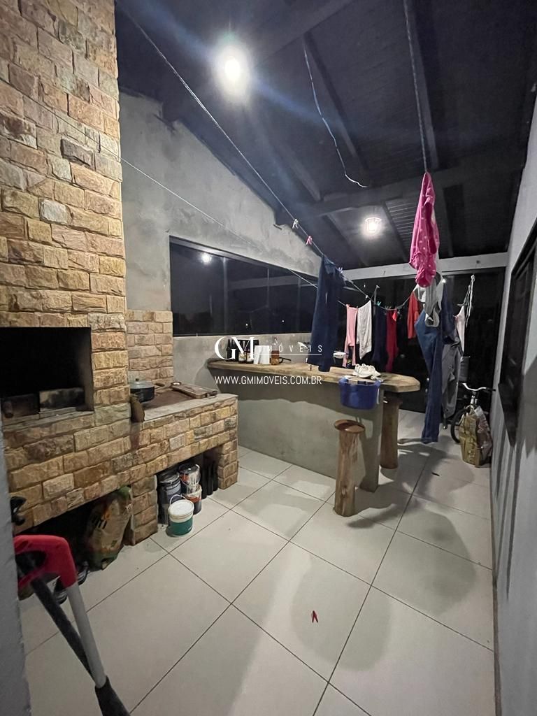 Casa à venda com 2 quartos, 100m² - Foto 6