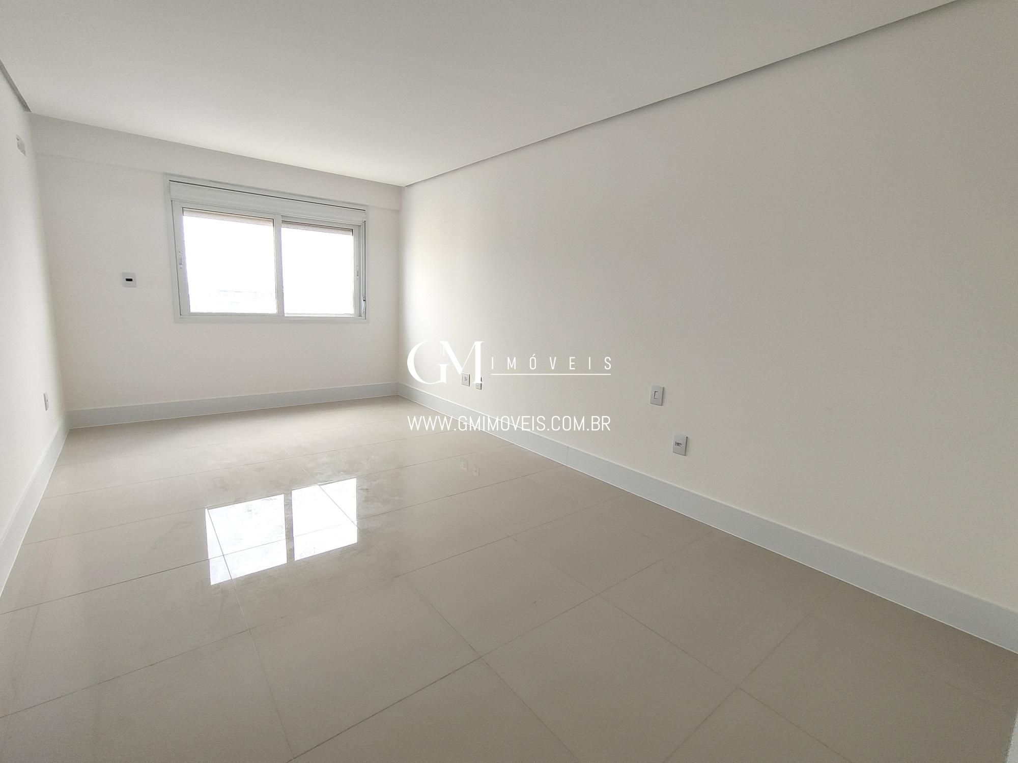 Apartamento à venda com 4 quartos, 216m² - Foto 14